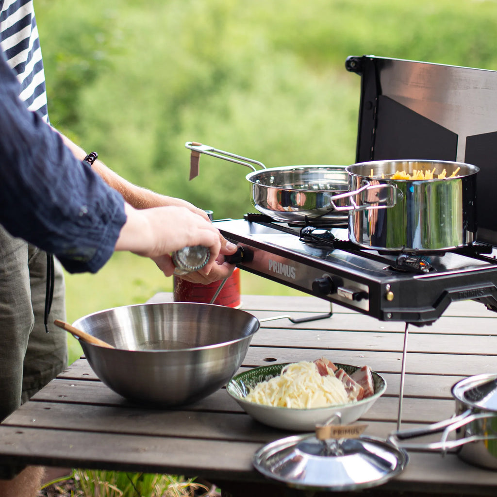 Primus CampFire Cookset in gebruik